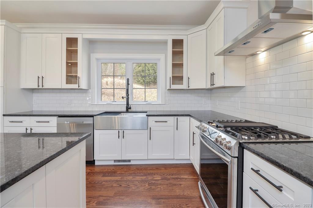 10 Tall Oaks Unit: 4