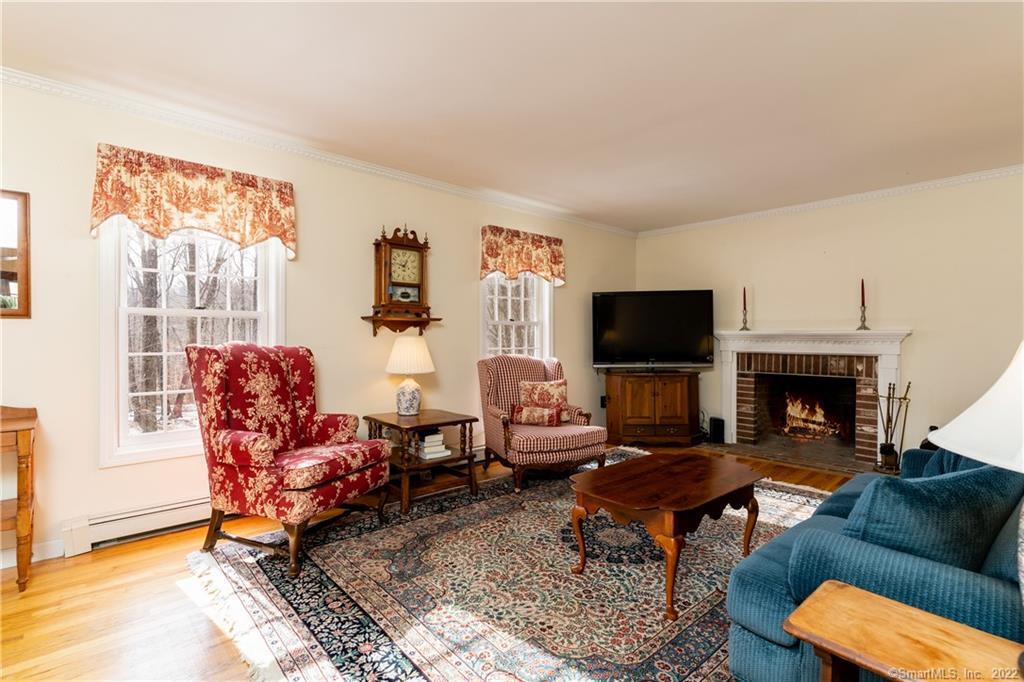 338 Good Hill