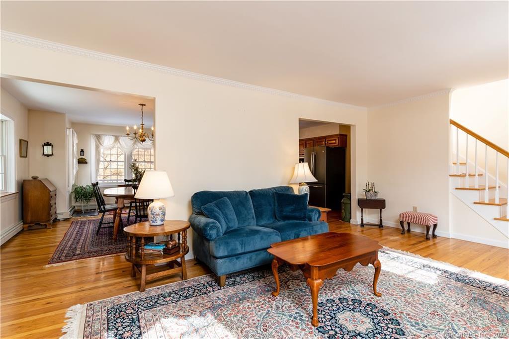 338 Good Hill