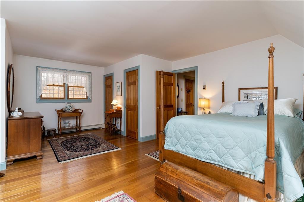 338 Good Hill