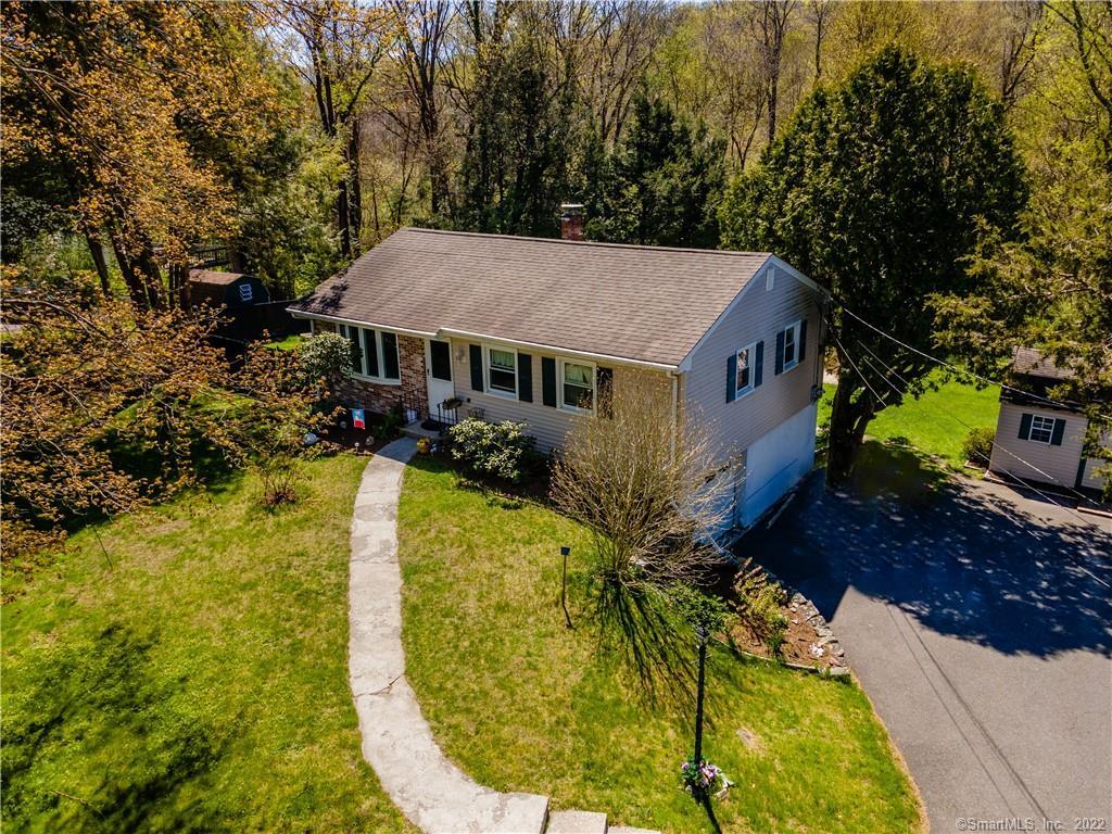 144 Lone Oak