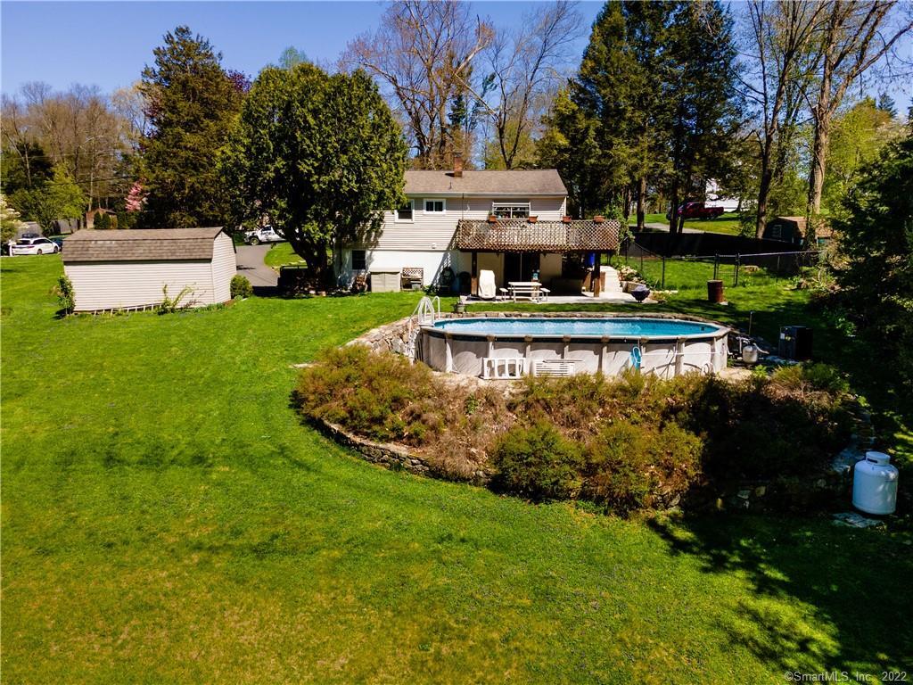 144 Lone Oak