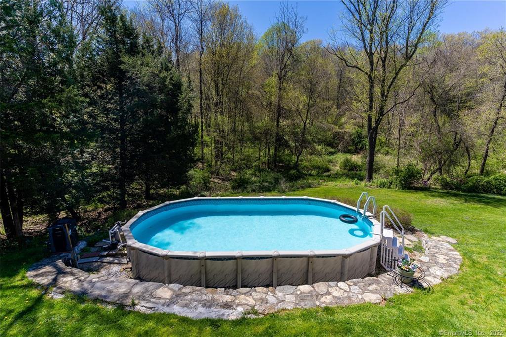 144 Lone Oak