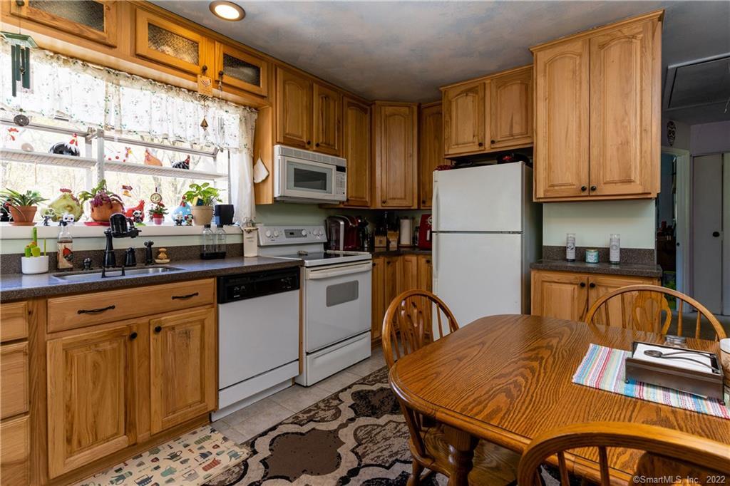 144 Lone Oak