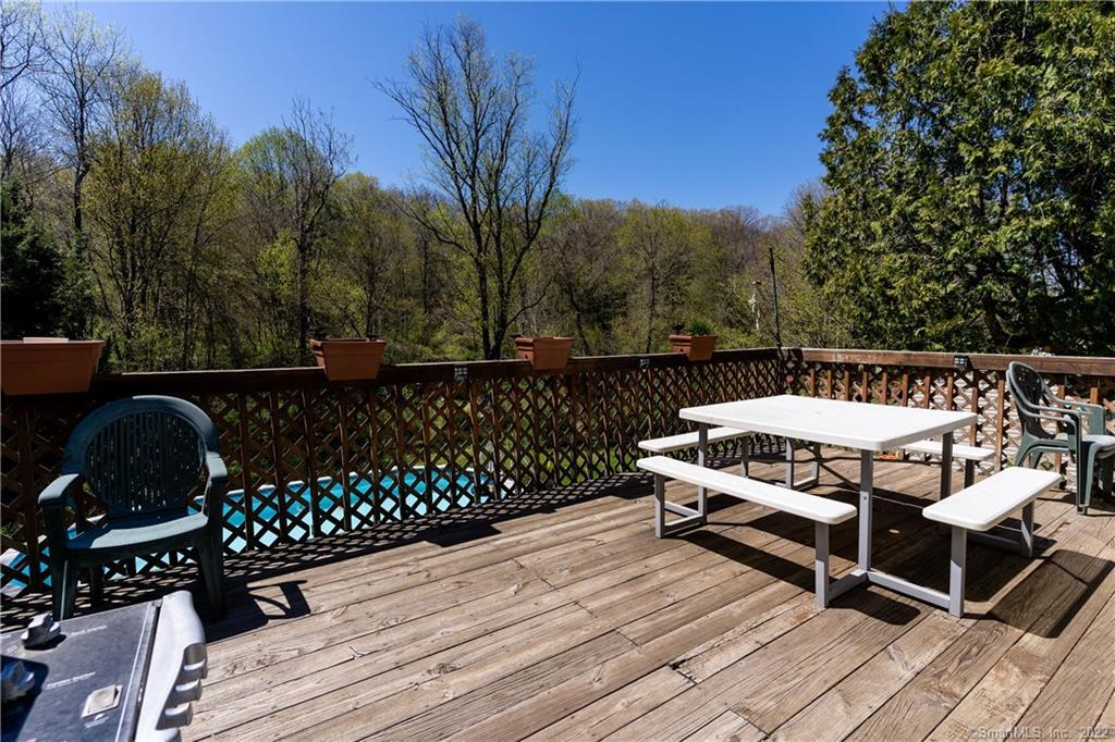 144 Lone Oak