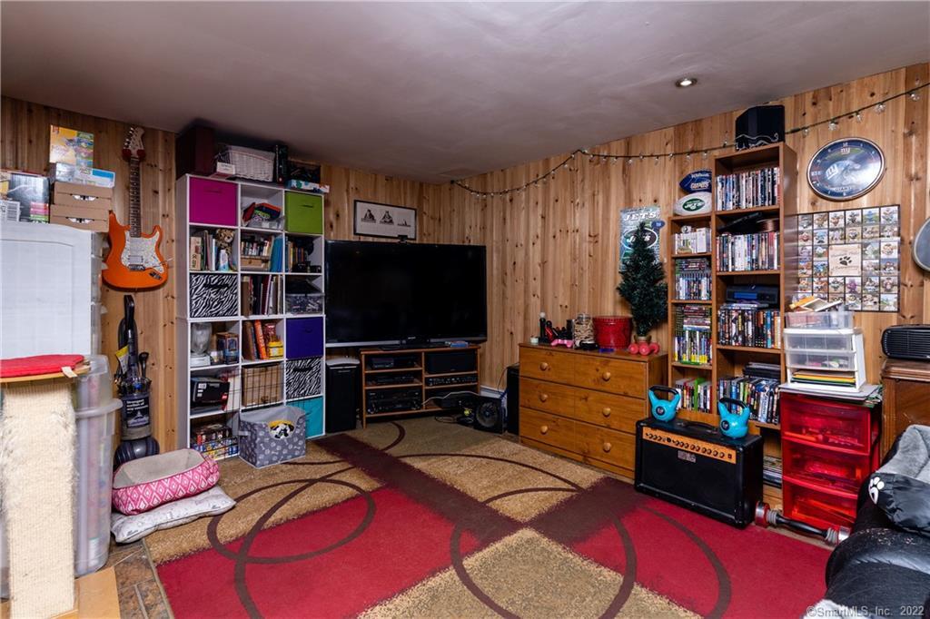 144 Lone Oak