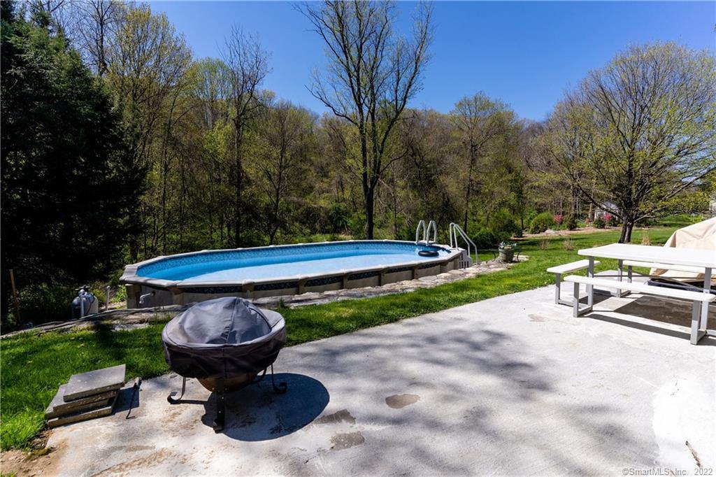 144 Lone Oak