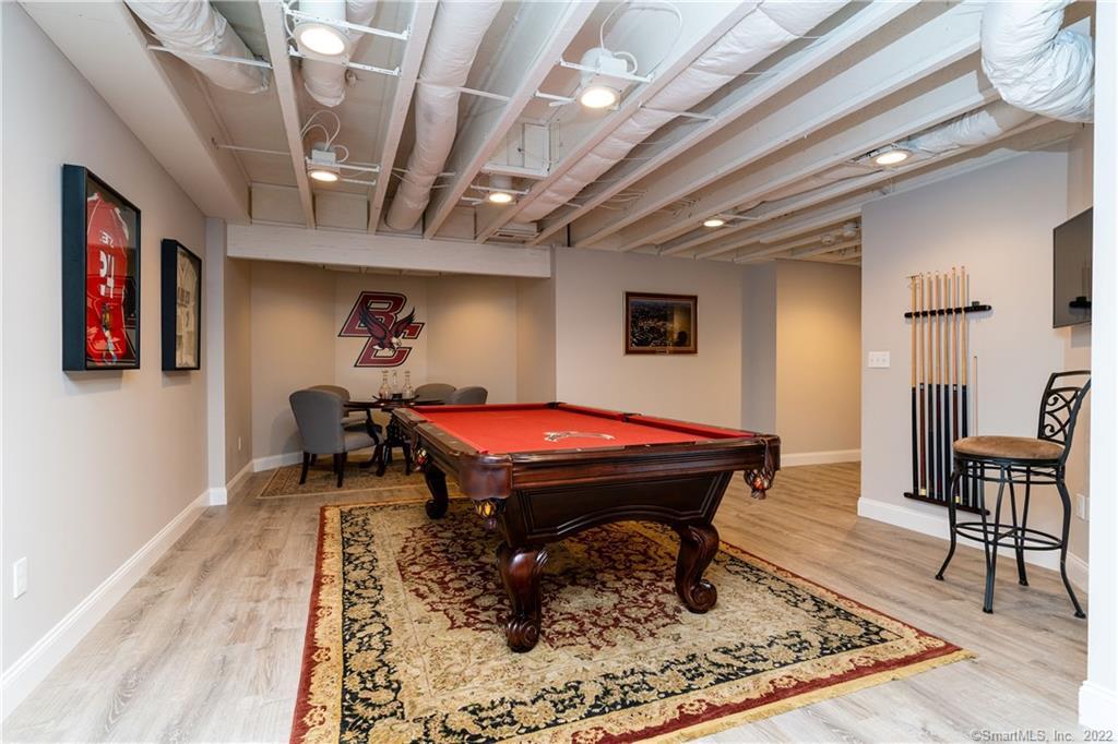 63 Hawleyville