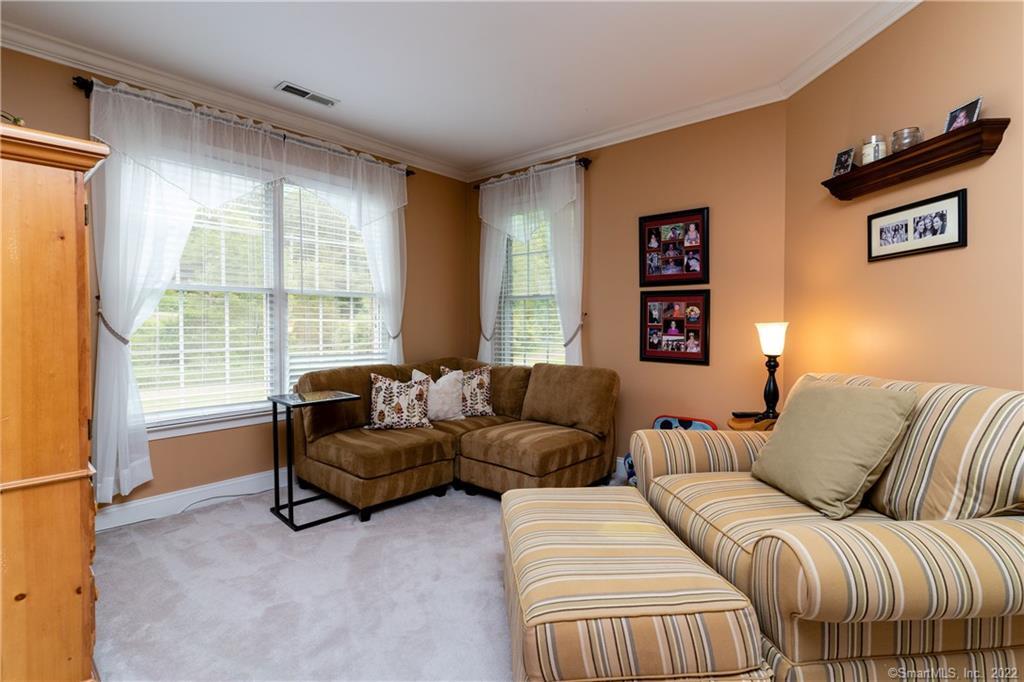 63 Hawleyville