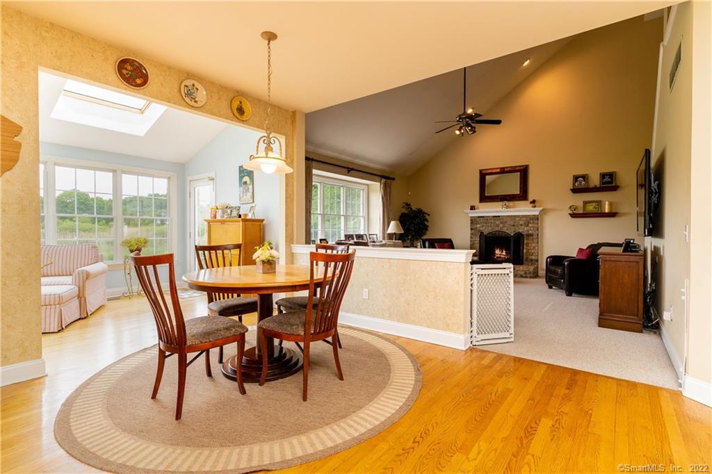 63 Hawleyville