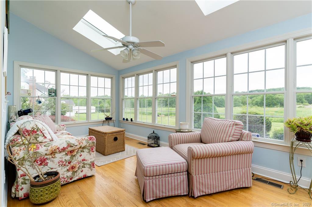 63 Hawleyville