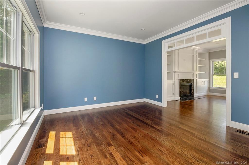 58 Chestnut Land