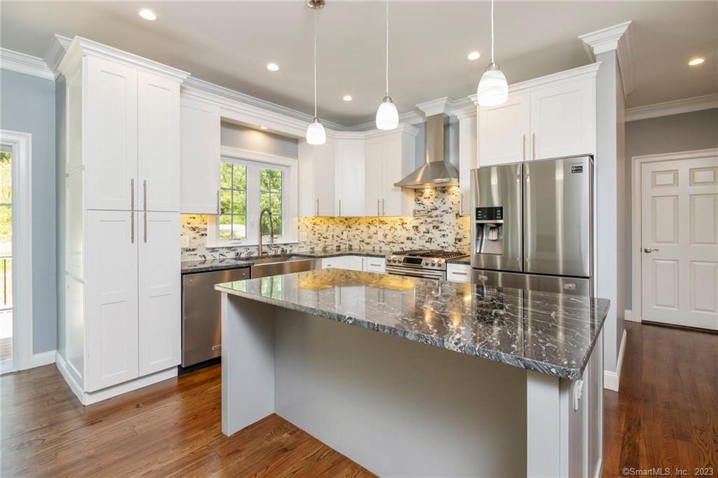 58 Chestnut Land