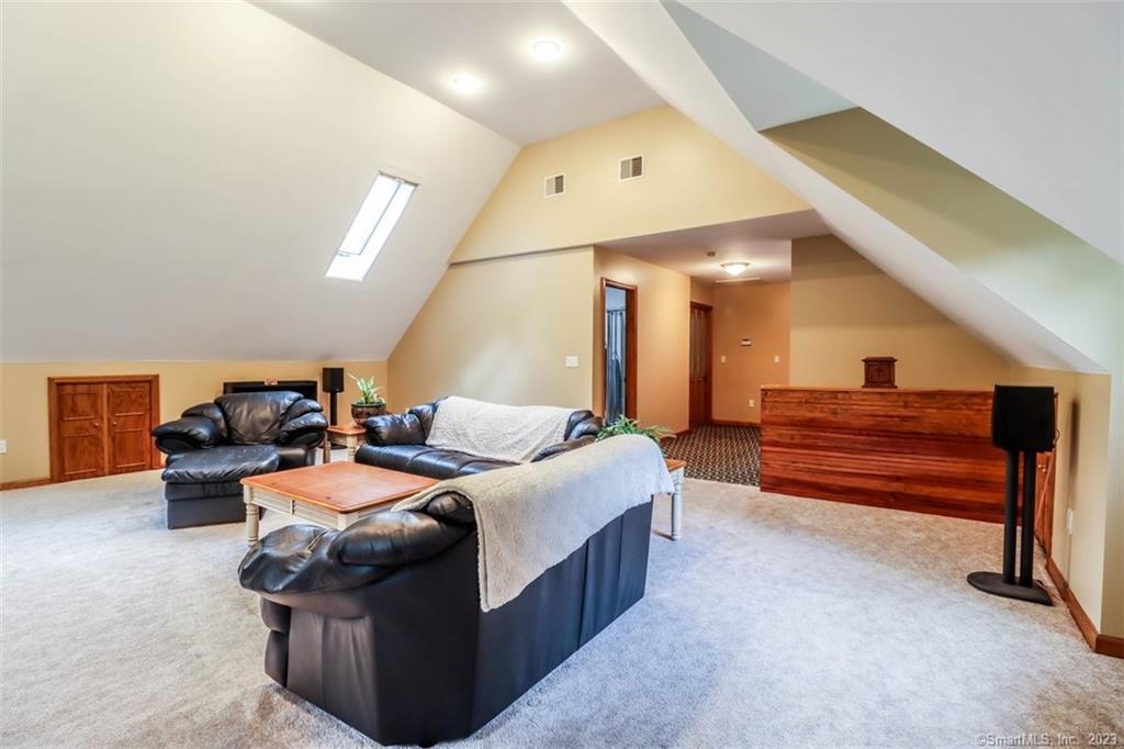 12 Valley View