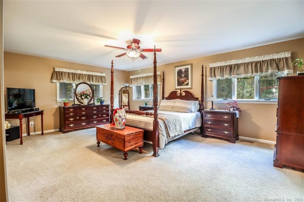 12 Valley View