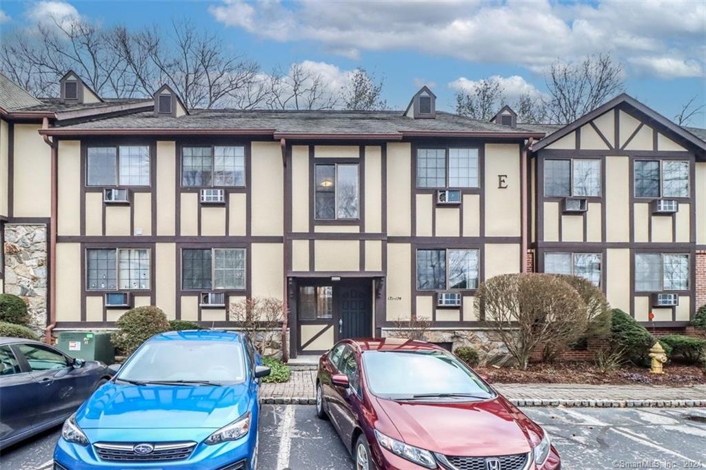 50 Aiken Street Unit: 171