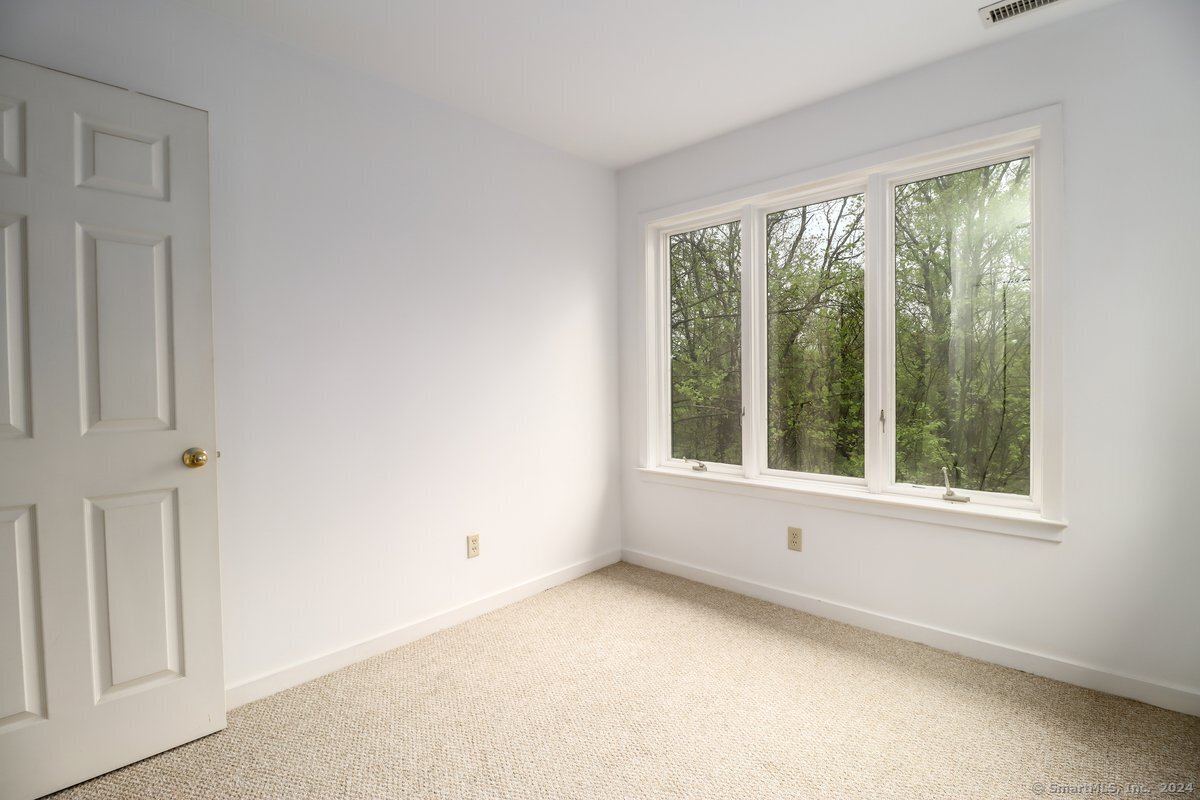 44 Taber Road