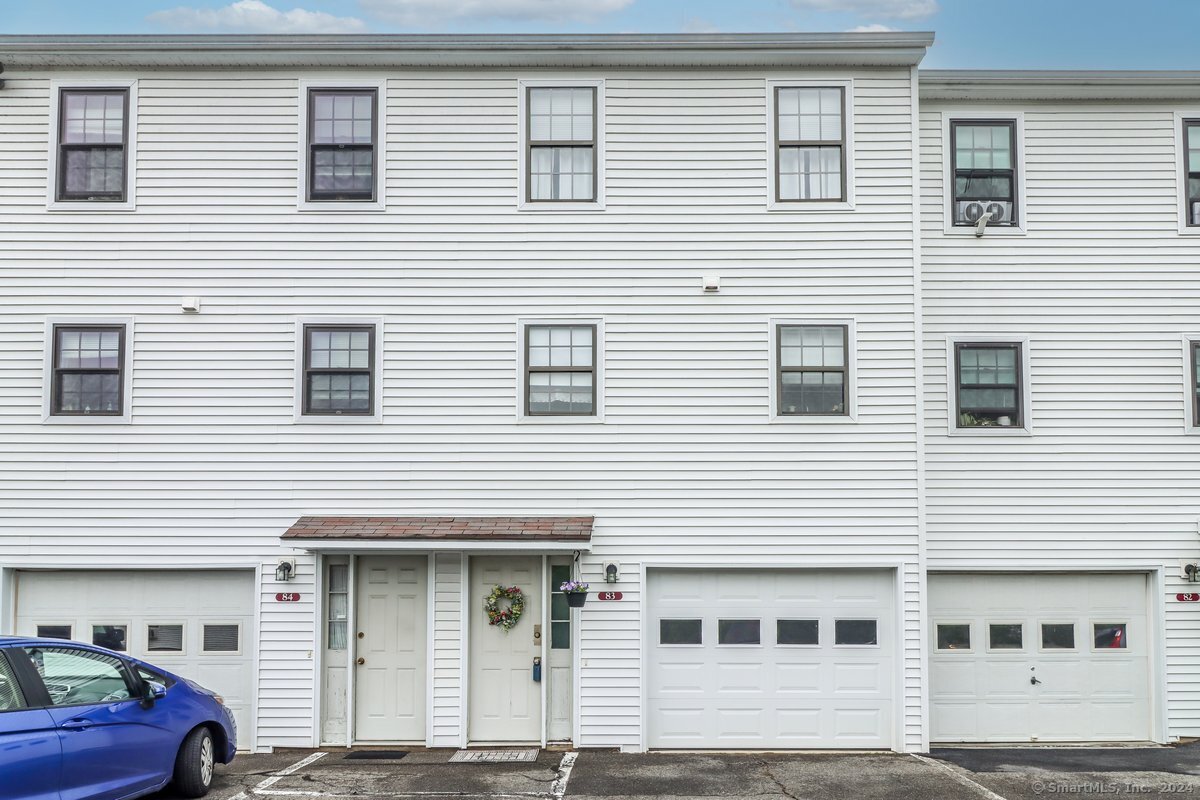 83 Aspetuck Village 83
