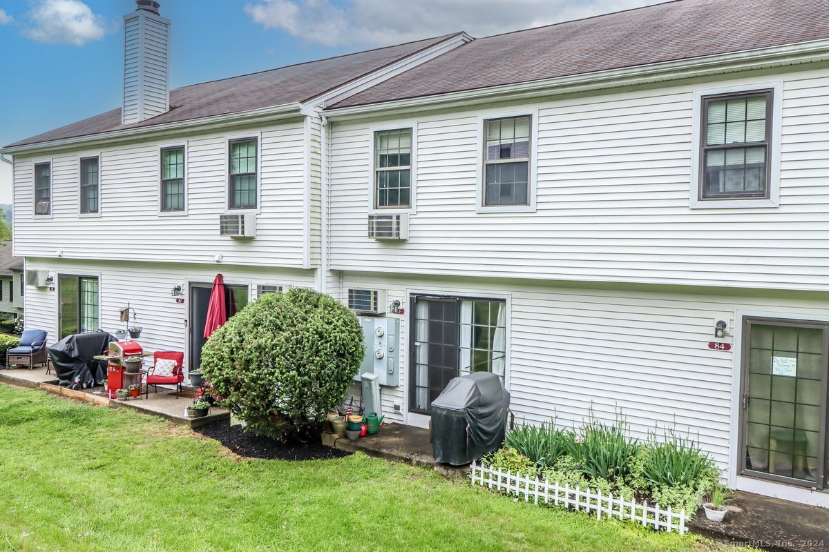 83 Aspetuck Village 83