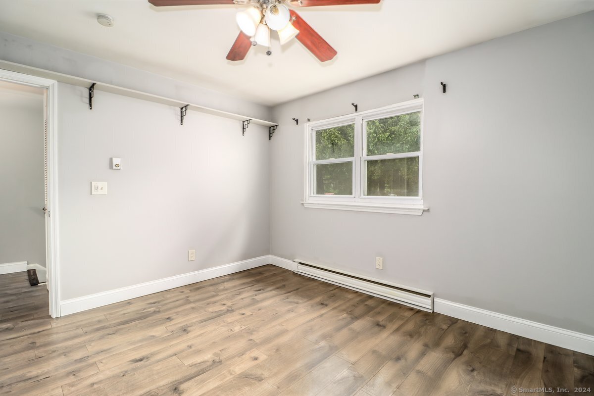 38 Sunny Valley Road APT 11