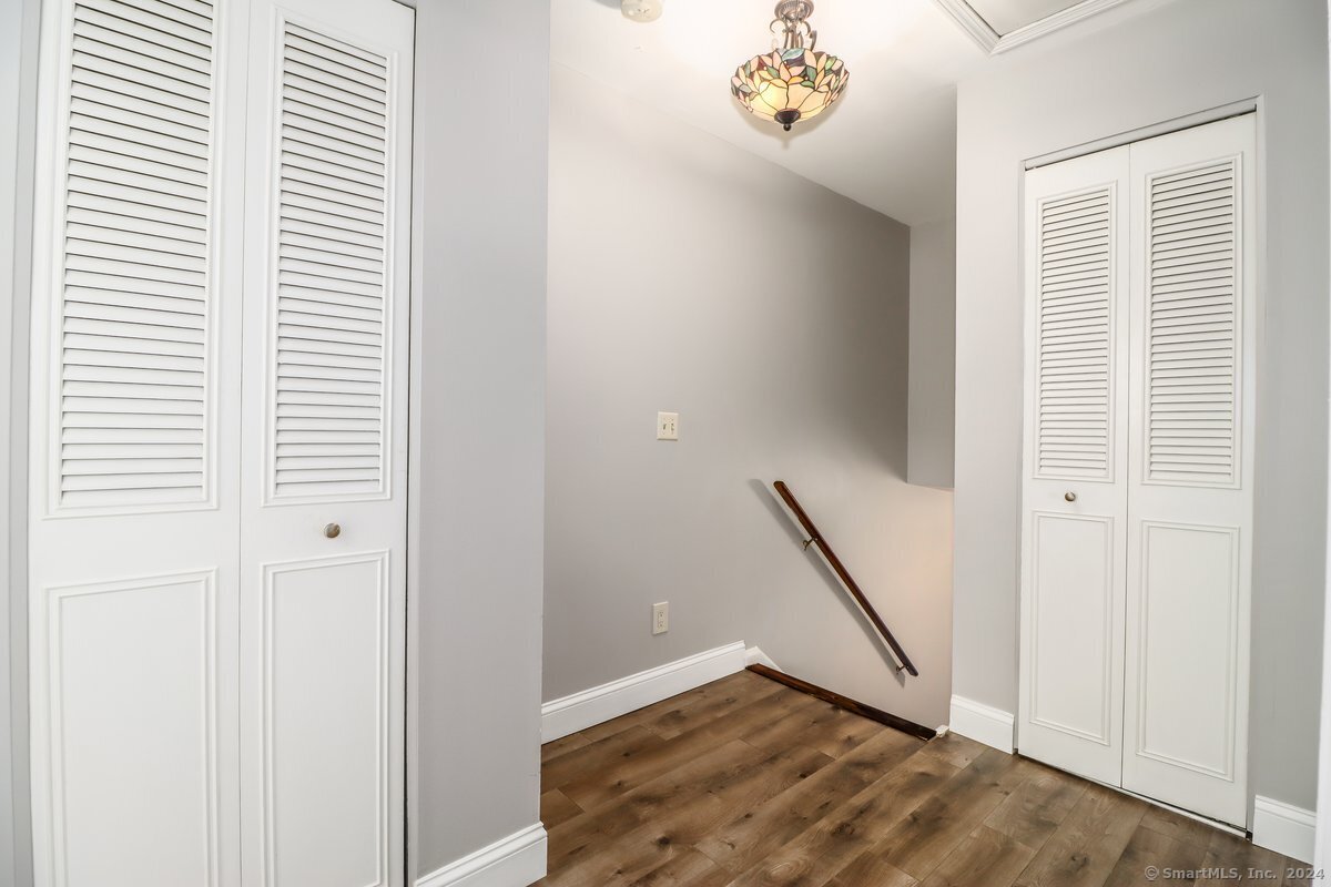 38 Sunny Valley Road APT 11