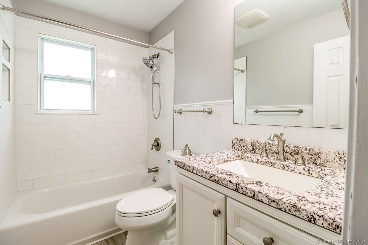 38 Sunny Valley Road APT 11