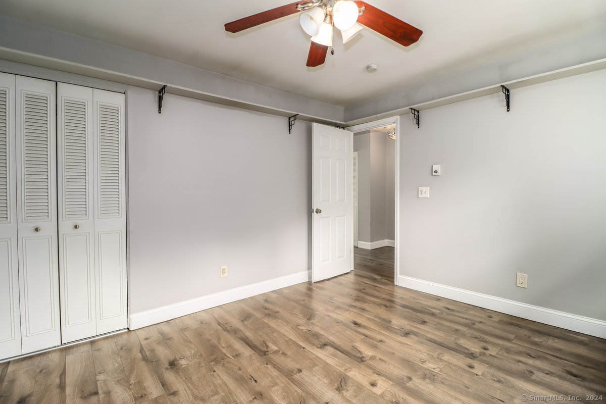 38 Sunny Valley Road APT 11