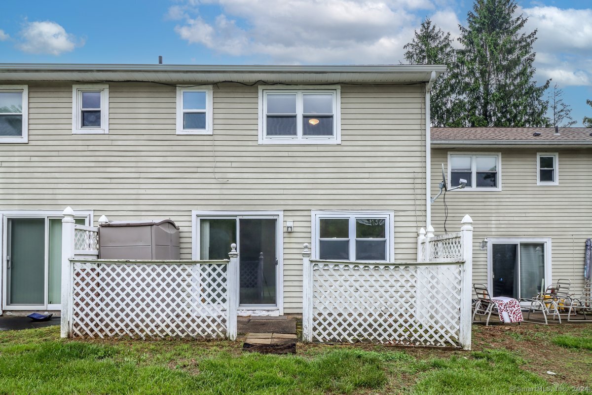 38 Sunny Valley Road APT 11