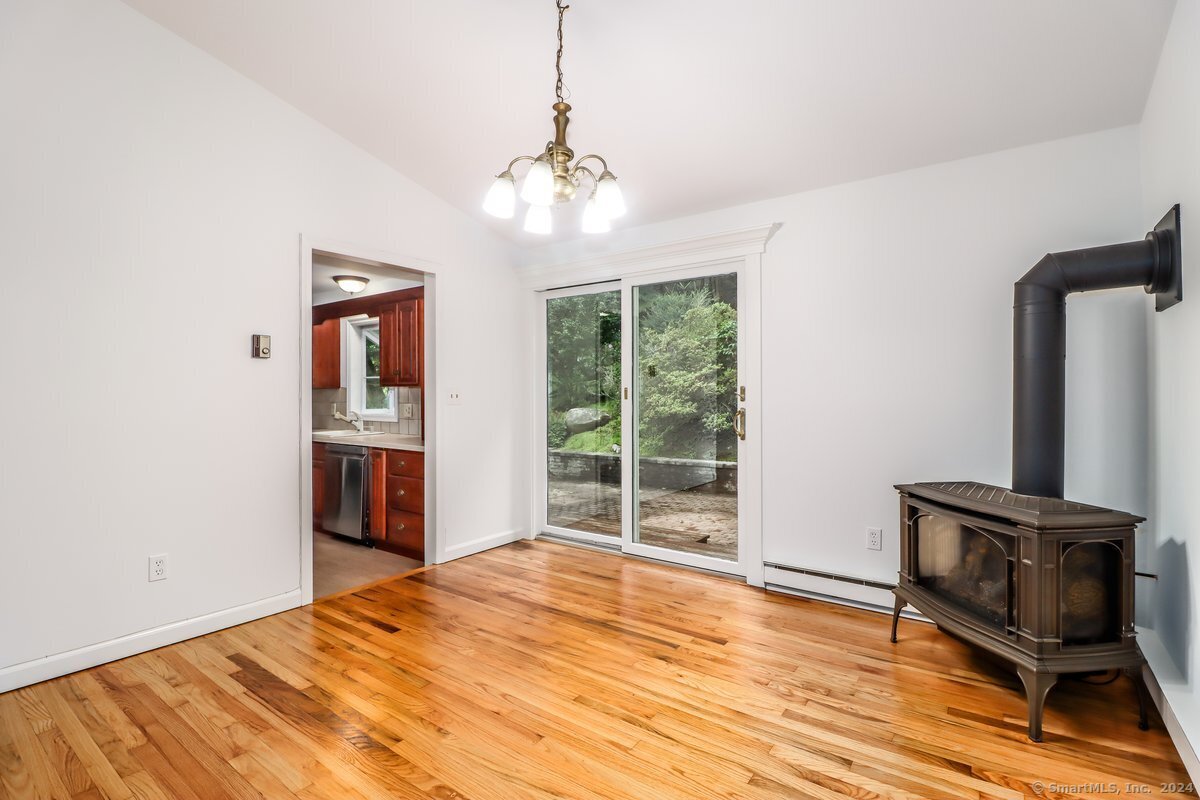 116 Perry Drive