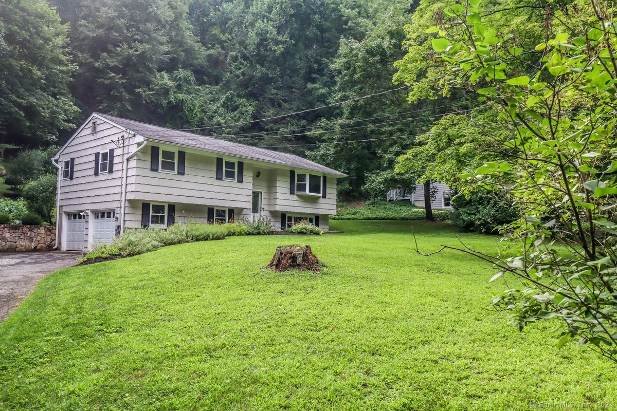 116 Perry Drive
