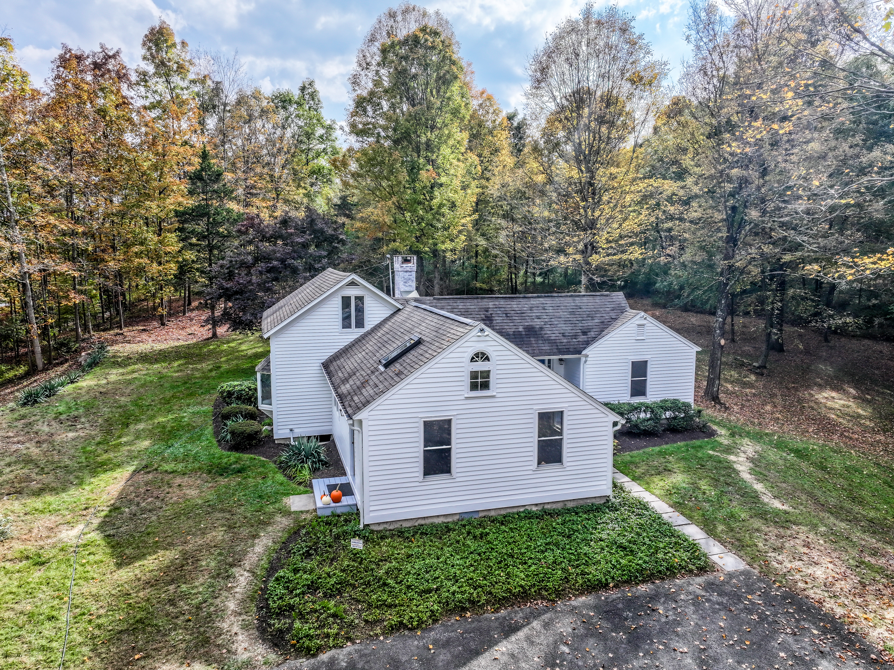 11 Gelston Road