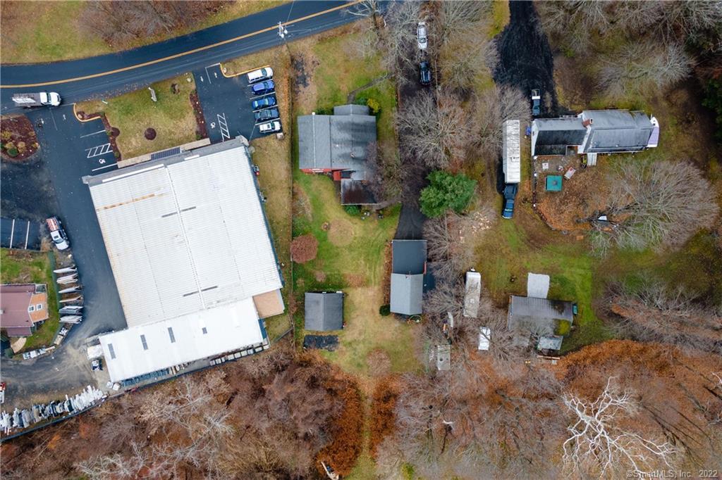 25 Pickett District Road
