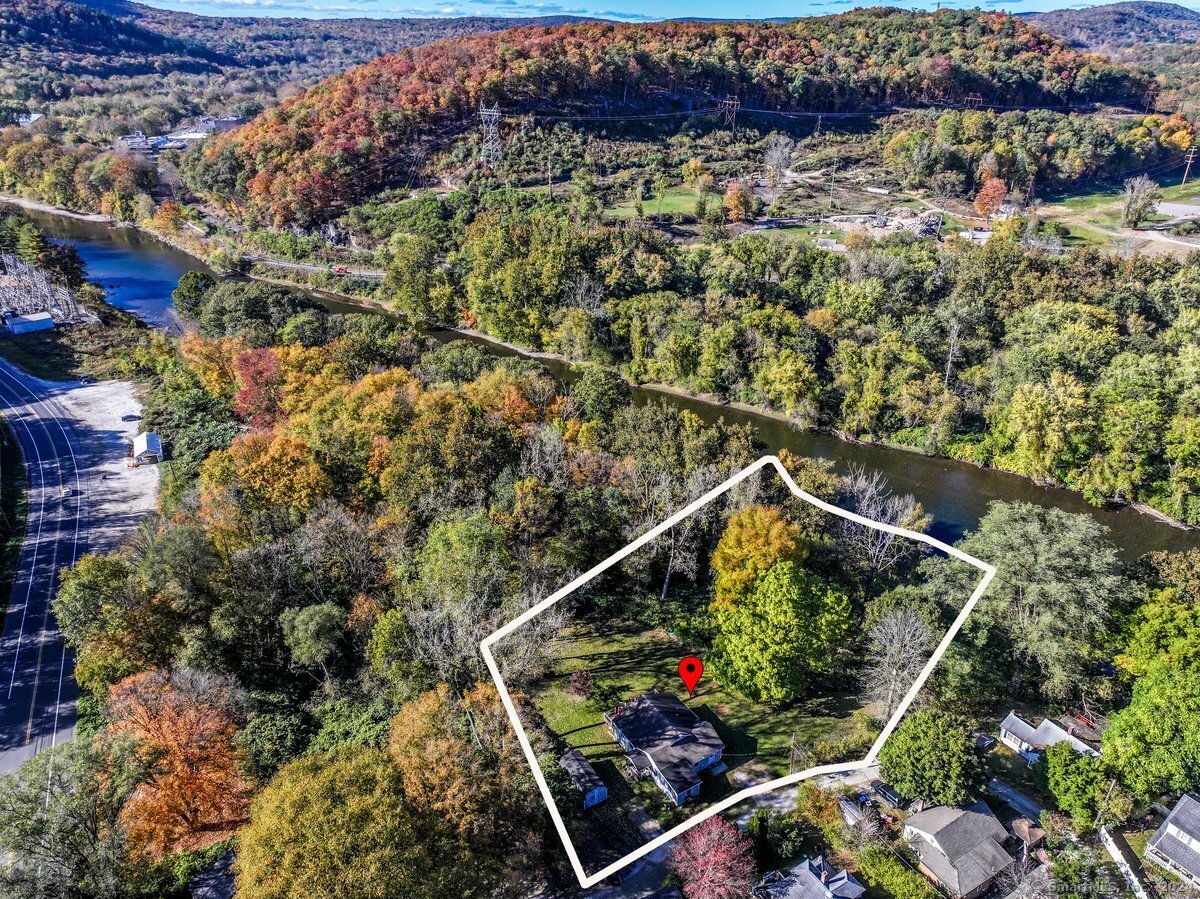 22 Riverview Court