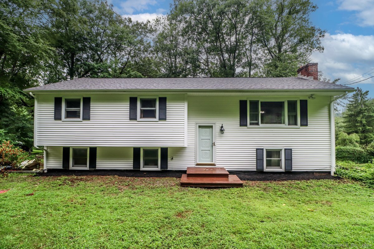 254 Candlewood Lake Road North