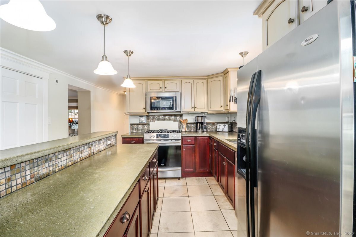 609 Long Mountain Road