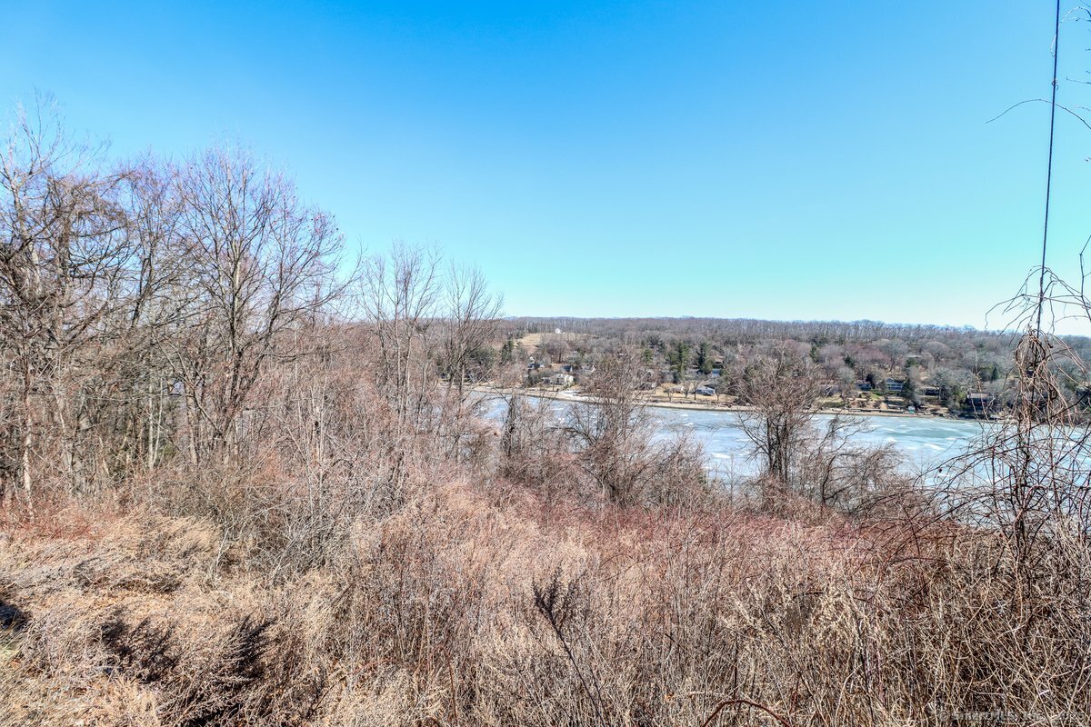 22 Candlewood Common