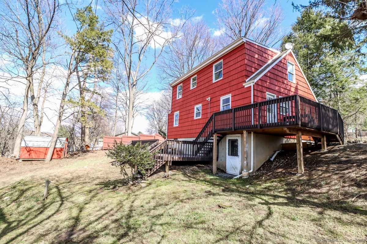 21 Hillside Avenue