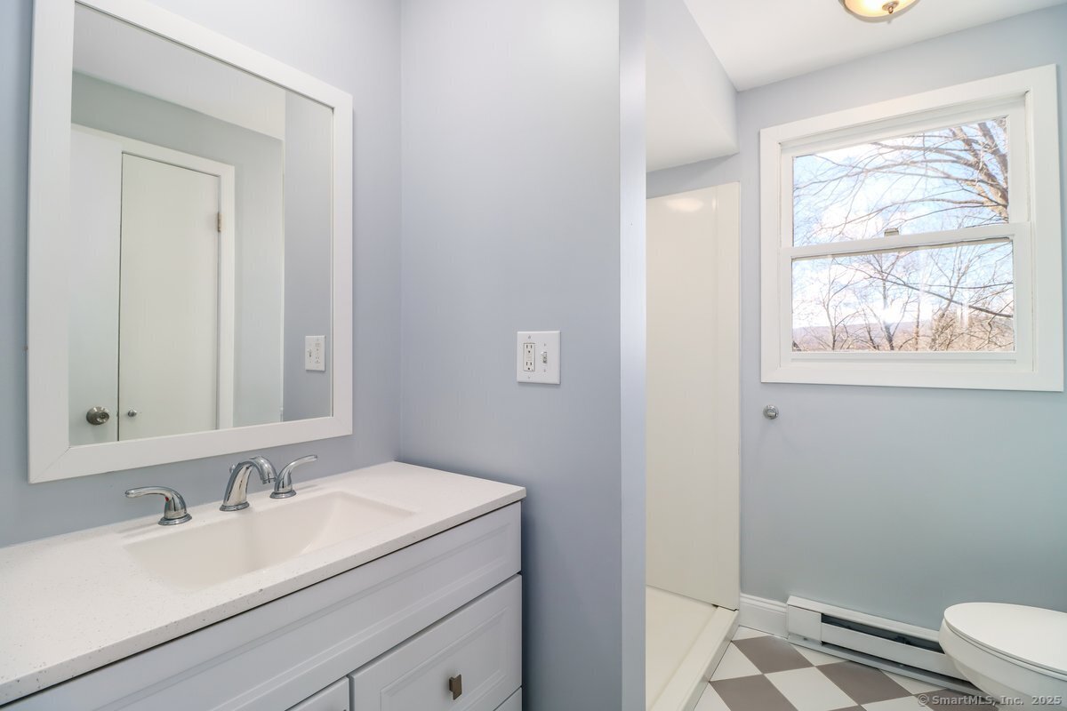 21 Hillside Avenue