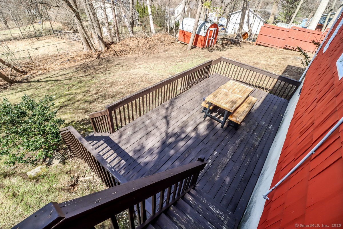 21 Hillside Avenue