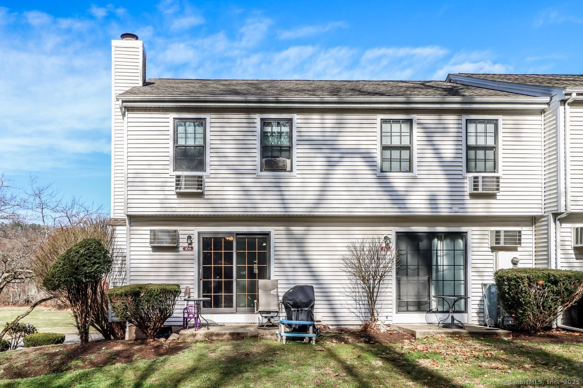 109 Aspetuck Village 109
