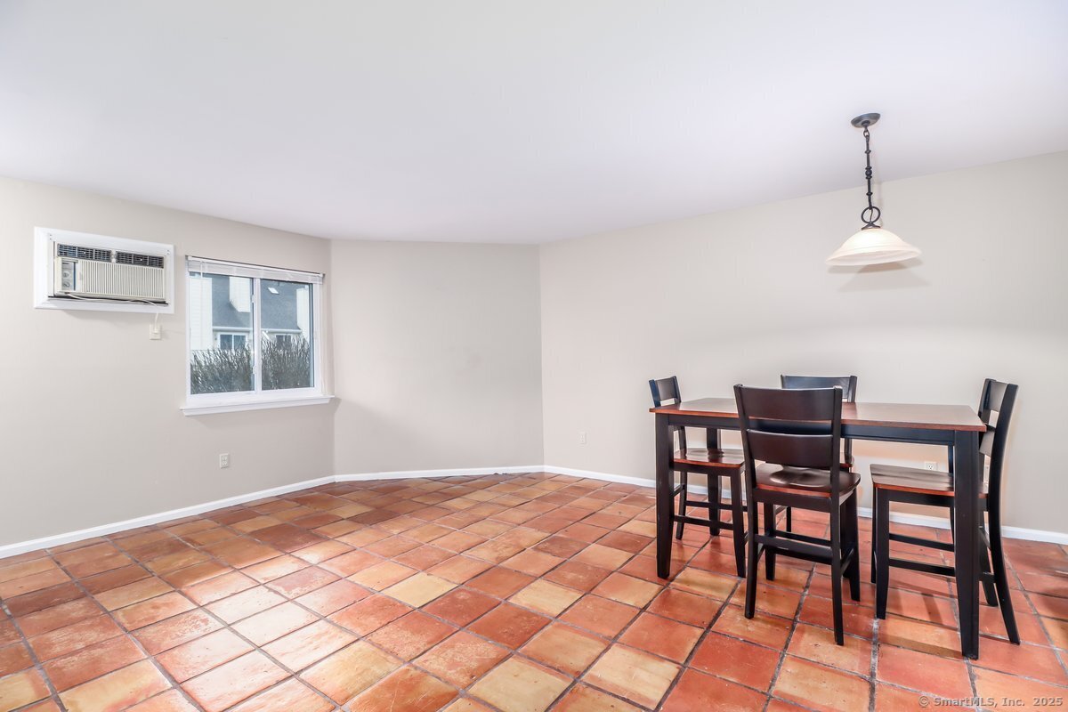169 Willow Springs 169