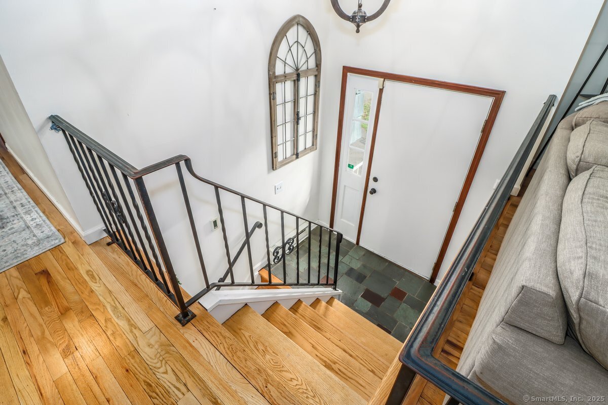 6 Glen Road