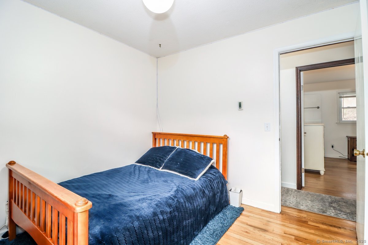 6 Glen Road