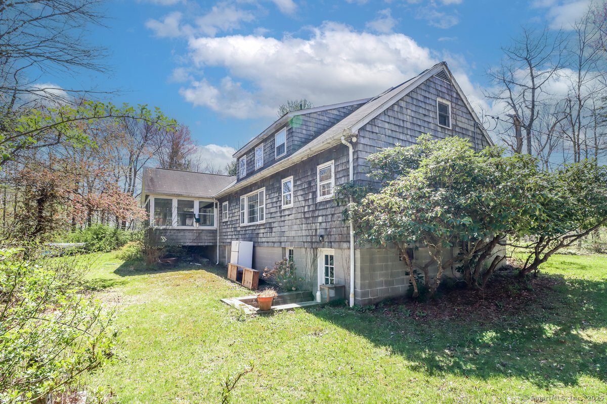 10 Meadow Lane