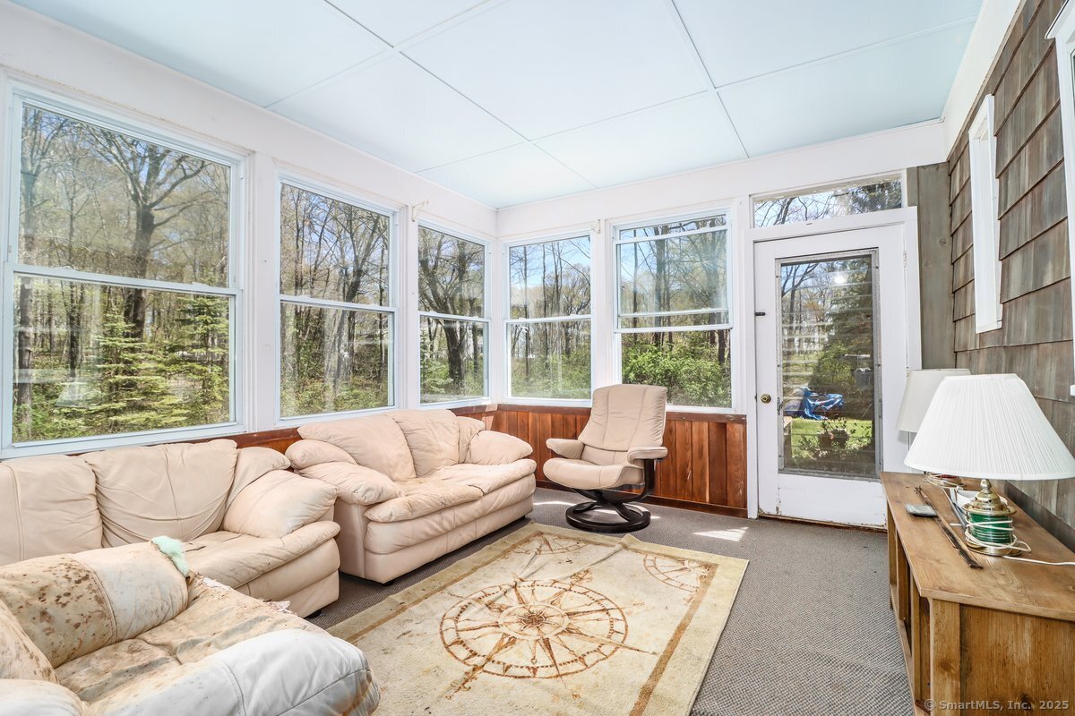 10 Meadow Lane