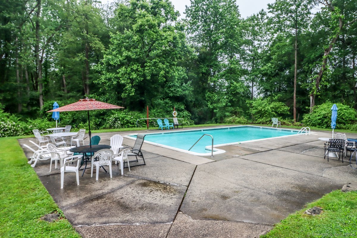 29 Whisconier Village 29