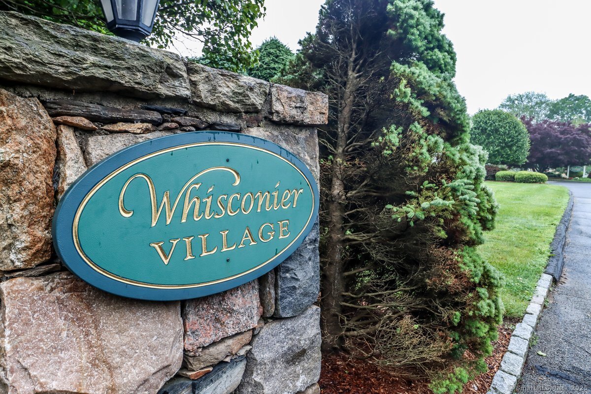 29 Whisconier Village 29