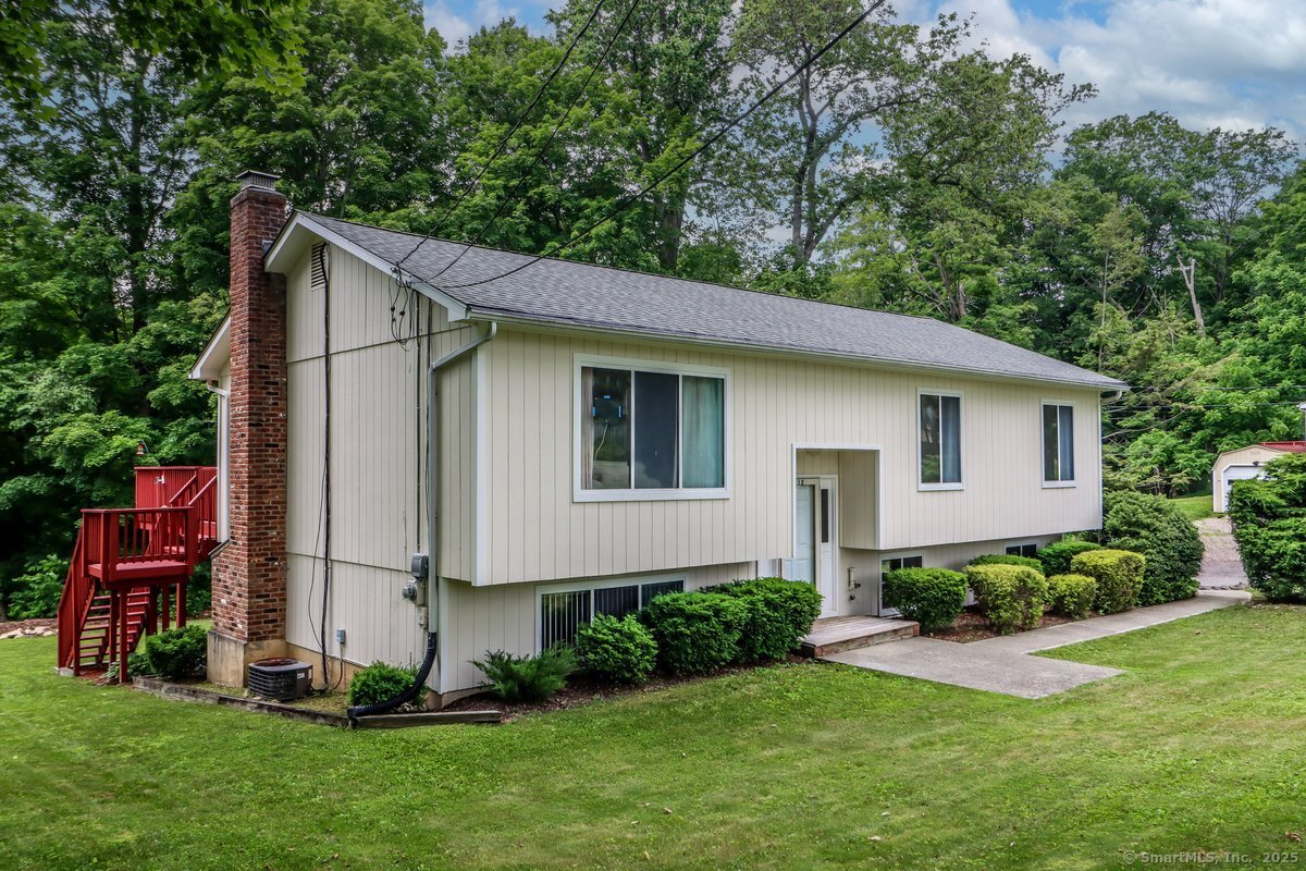 212 Carmen Hill Road