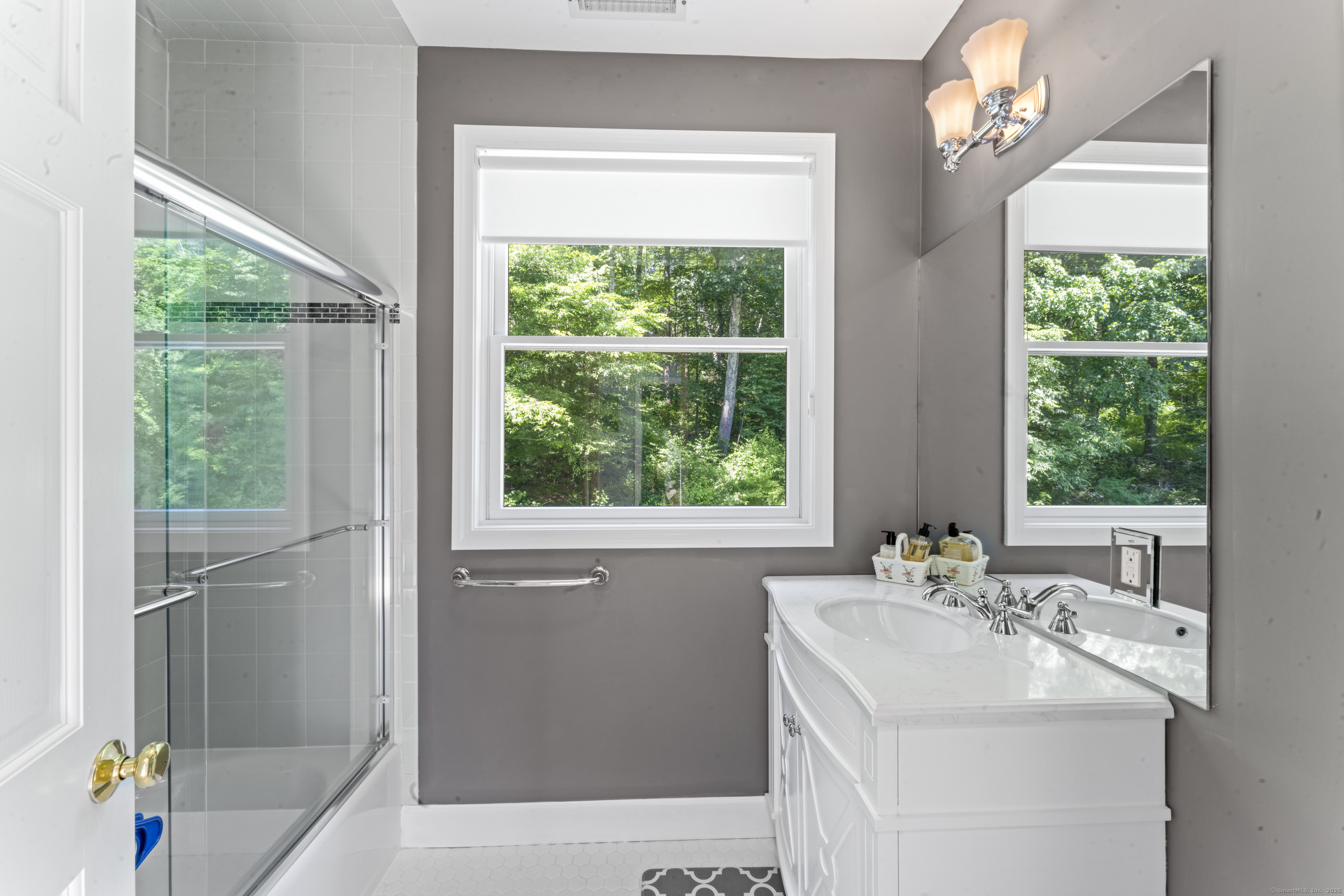 168 Cobble Road