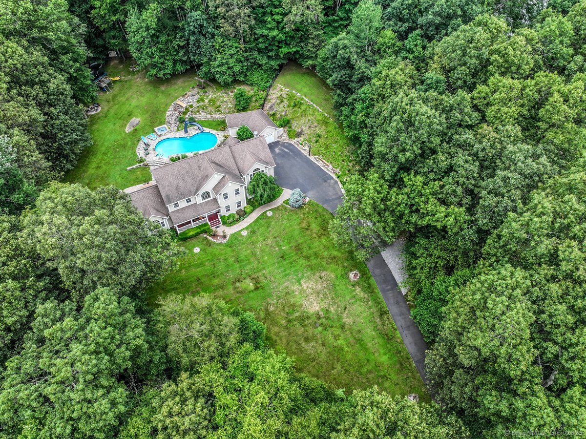 2 Clover Lane